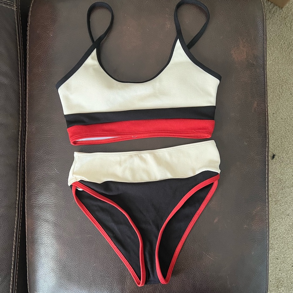 Color block bikini